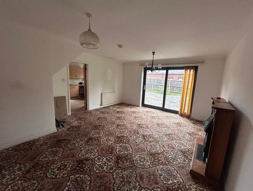 Lot 45 Porterhouse Road, Ripley, Derbyshire, DE5 3FL Auction Lot £195,000+ Auction Estates