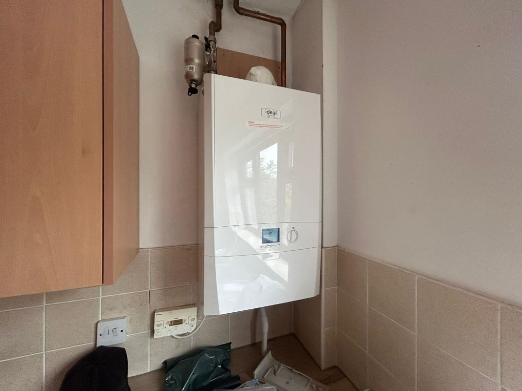 Lot 45 Porterhouse Road, Ripley, Derbyshire, DE5 3FL Auction Lot £195,000+ Auction Estates