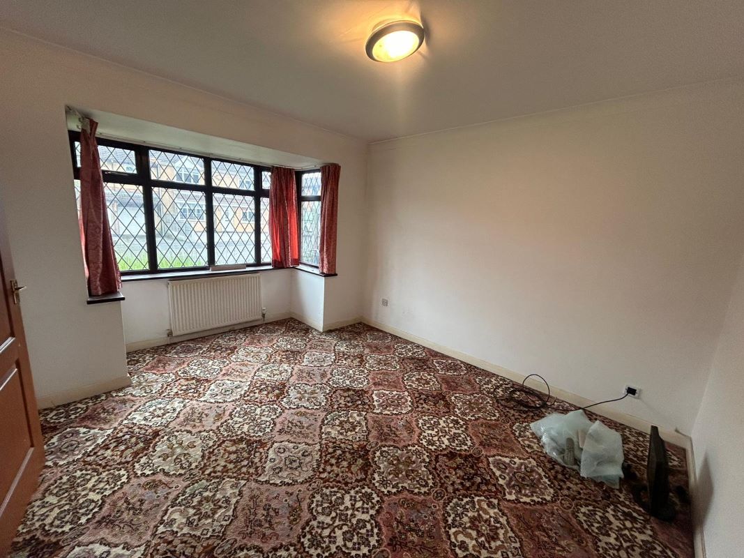 Lot 45 Porterhouse Road, Ripley, Derbyshire, DE5 3FL Auction Lot £