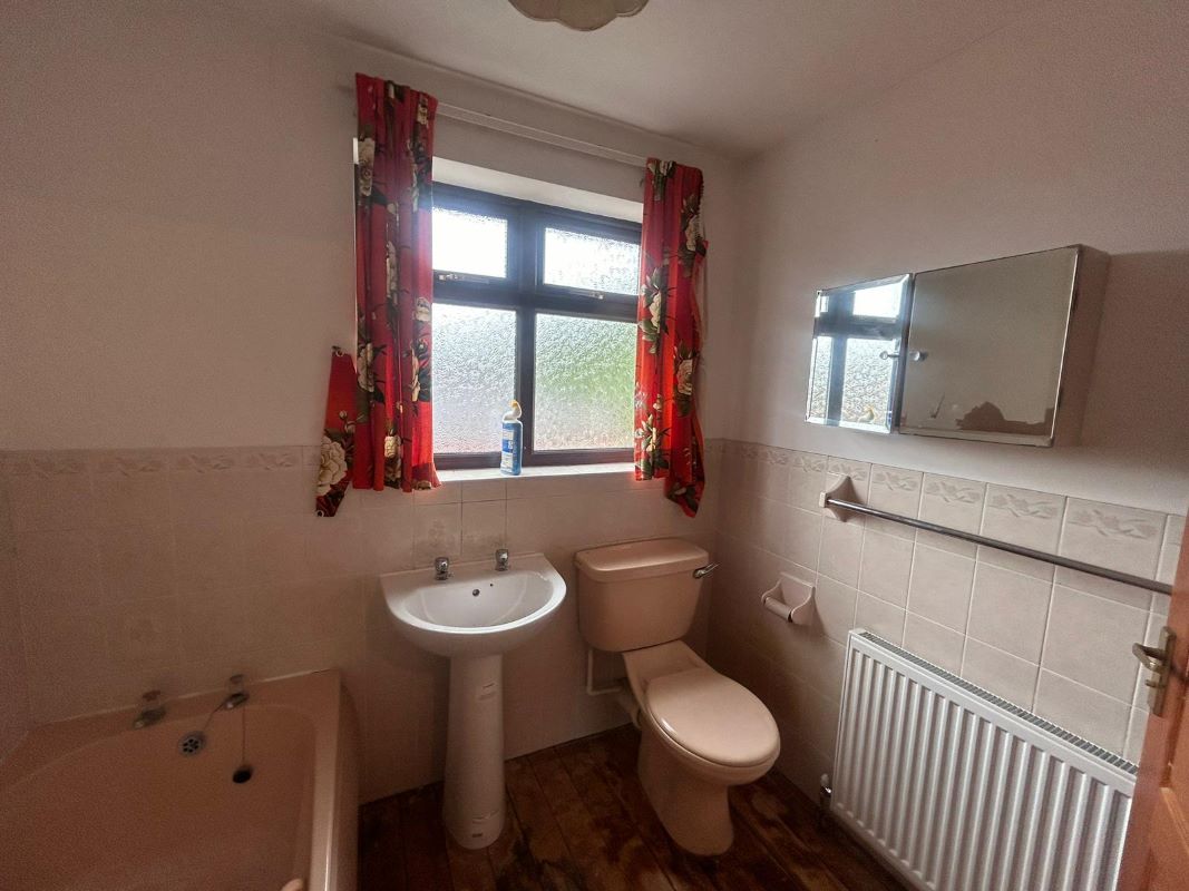 Lot 45 Porterhouse Road, Ripley, Derbyshire, DE5 3FL Auction Lot £