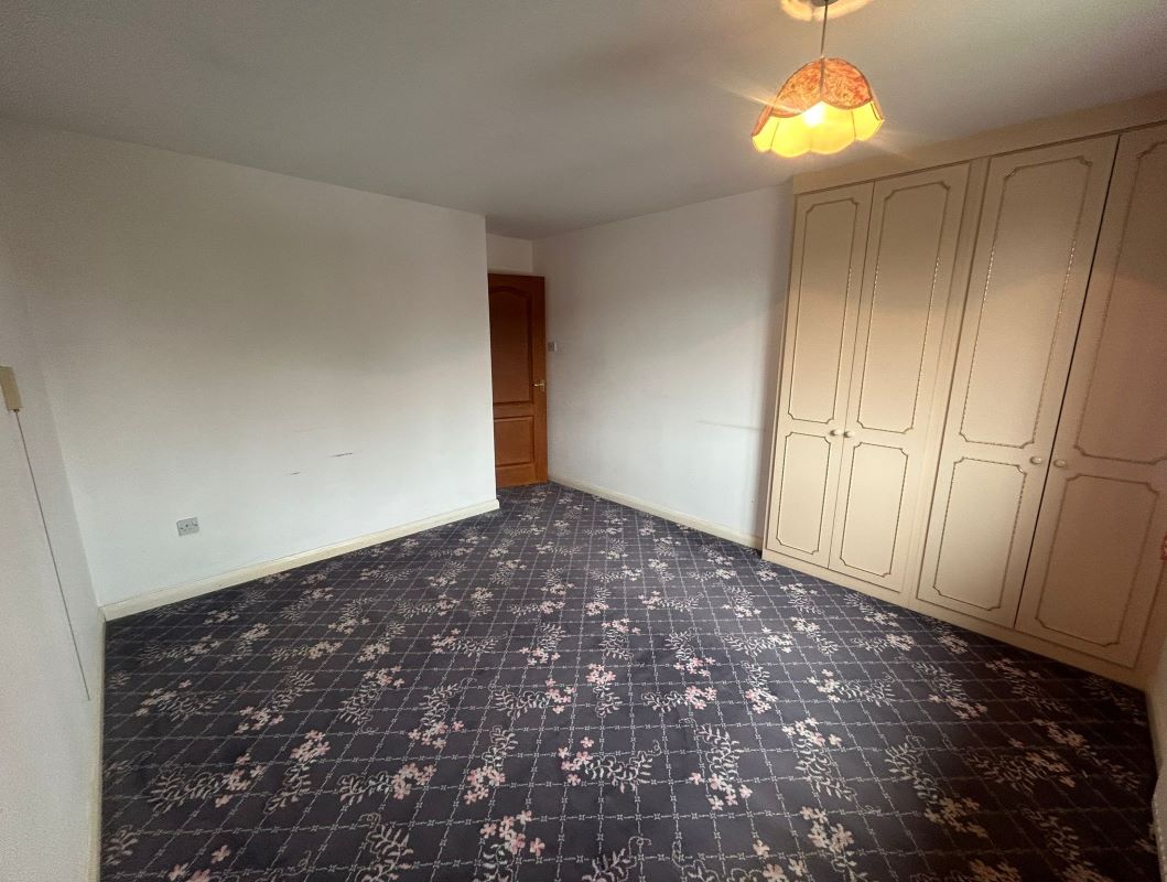 Lot 45 Porterhouse Road, Ripley, Derbyshire, DE5 3FL Auction Lot £