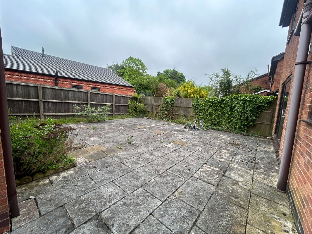 45 Porterhouse Road, Ripley, Derbyshire, DE5 3FL