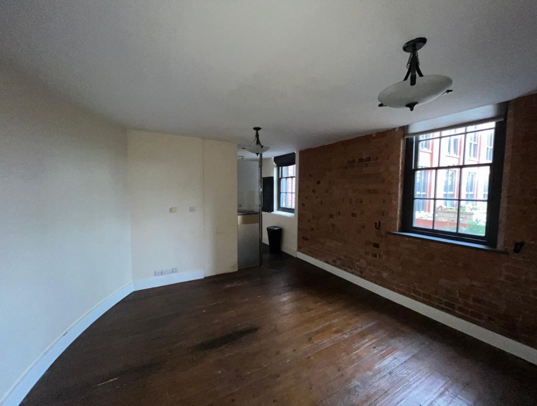 Apartment 10 Stone Yard, 12 Plumptre Street, Nottingham, NG1 1JL