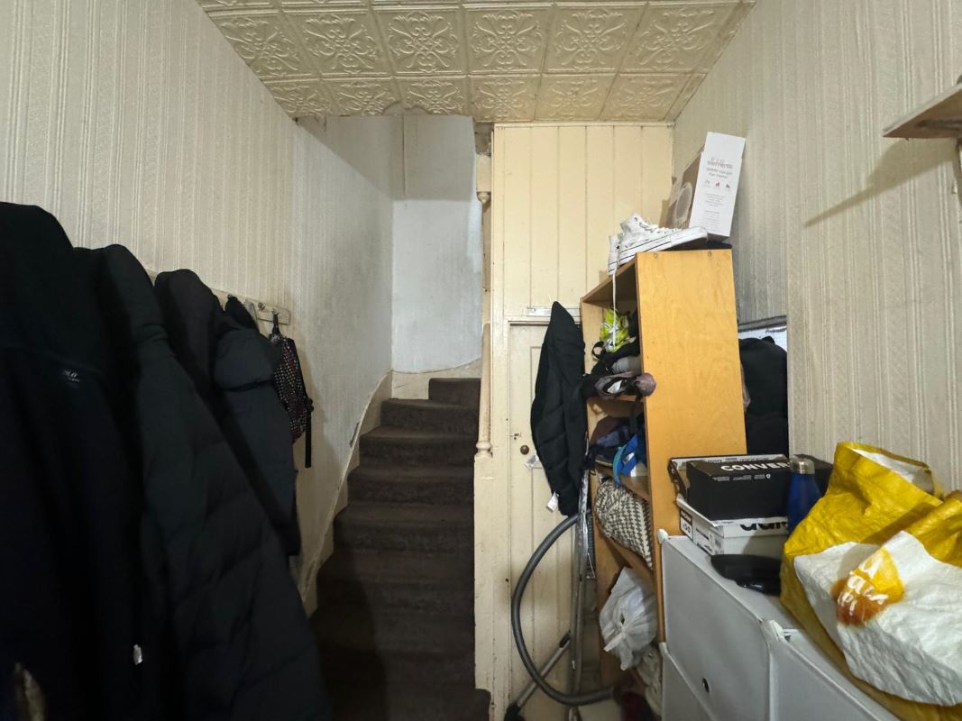 250 Alfreton Road, Nottingham, NG7 5LS