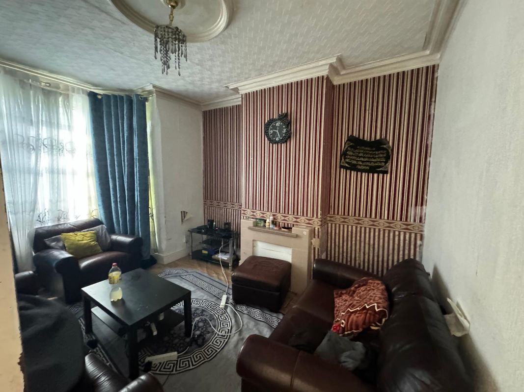 250 Alfreton Road, Nottingham, NG7 5LS