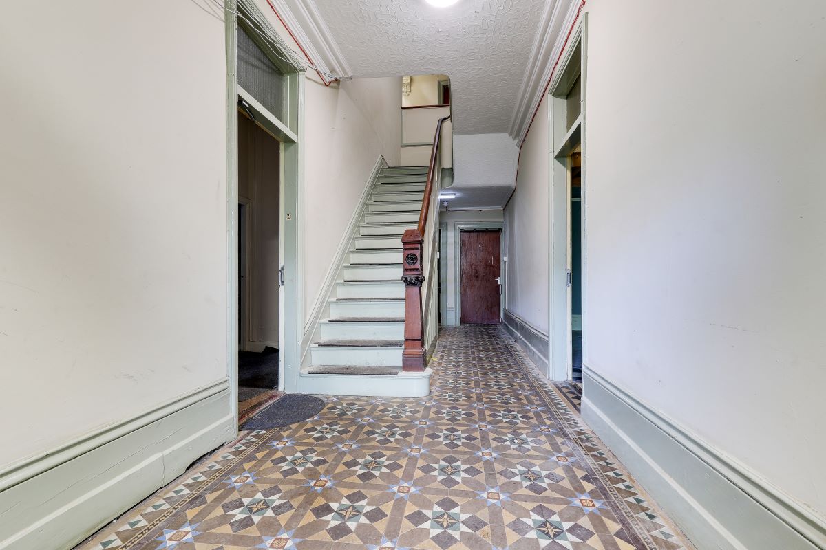 3 Elm Bank, Mapperley Park, Nottingham, NG3 5AJ