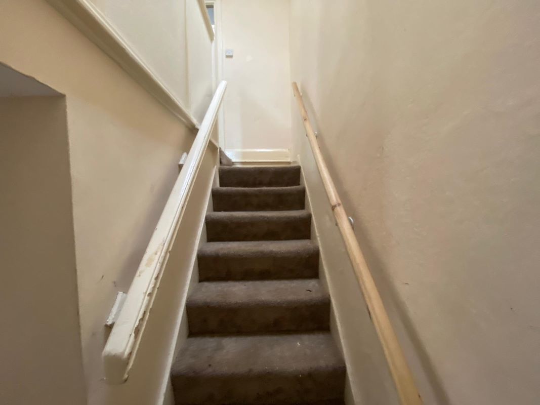 3 Elm Bank, Mapperley Park, Nottingham, NG3 5AJ