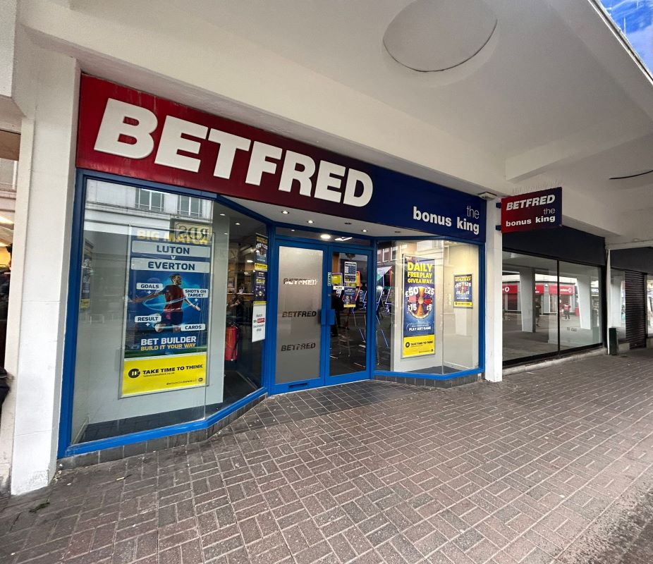 7 Burlington Street, Chesterfield, Derbyshire, S40 1RS
