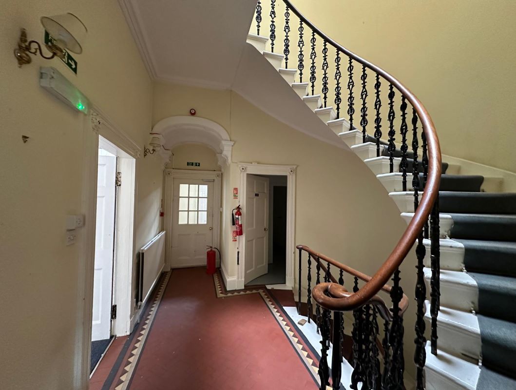 28 Castle Street, Dumfries, Dumfriesshire, DG1 1DG