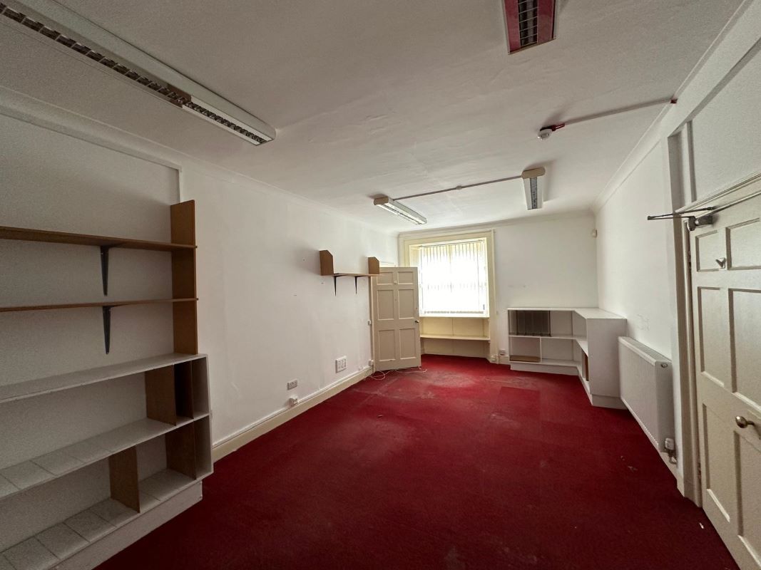 28 Castle Street, Dumfries, Dumfriesshire, DG1 1DG