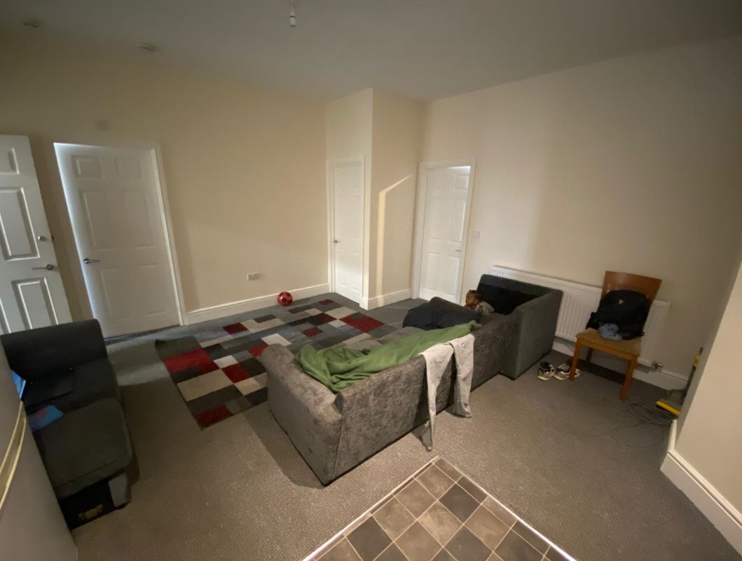 22 Albert Street & Flats 1-3 Mercia House, Mansfield, NG18 1EB