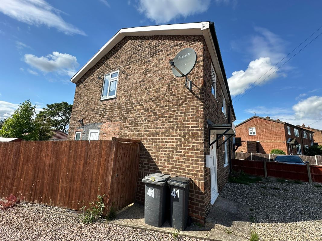 41 Norris Hill, Moira, Derbyshire, DE12 6ER