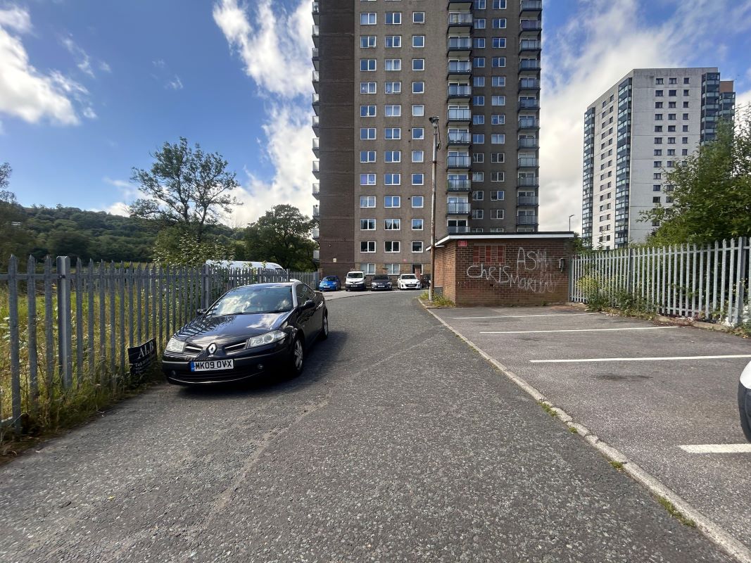 1.04 acres of land off Calder Close, Halifax, Calderdale, HX2 8PB