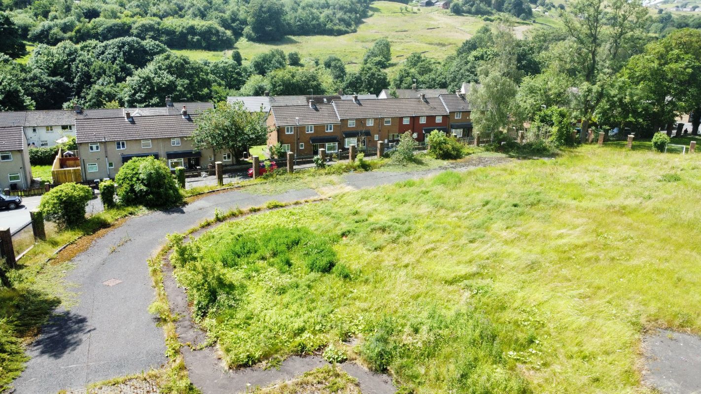 1.04 acres of land off Calder Close, Halifax, Calderdale, HX2 8PB
