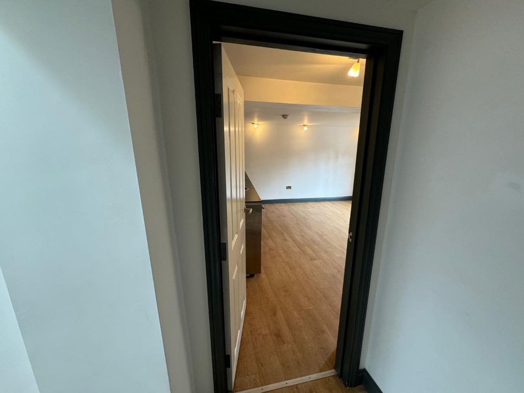 3 Mill House Apartments, 1 Mill Lane, Guildford, Surrey, GU1 3XX