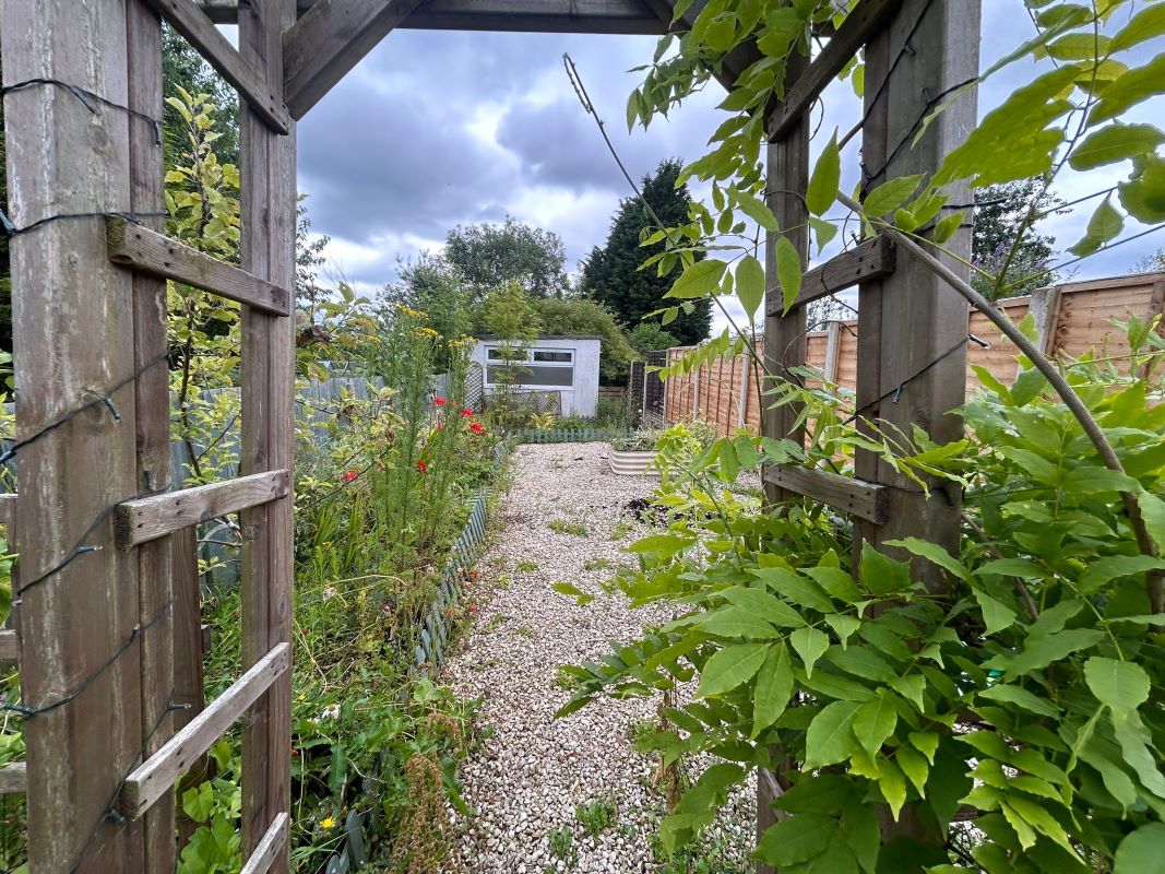 14 Watery Lane, Newhall, Swadlincote, Derbyshire, DE11 0UF