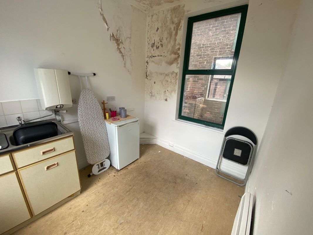 9-9B Packers Row, Chesterfield, Derbyshire, S40 1RB