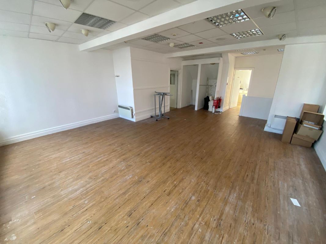 9-9B Packers Row, Chesterfield, Derbyshire, S40 1RB