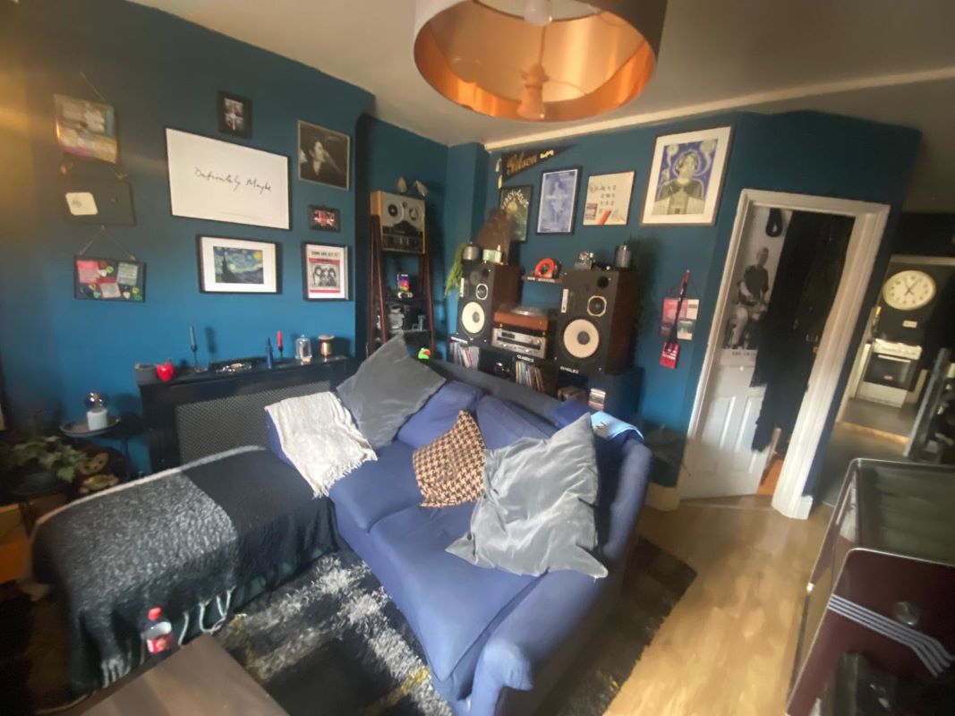80 Victoria Road, Netherfield, Nottingham, NG4 2HG