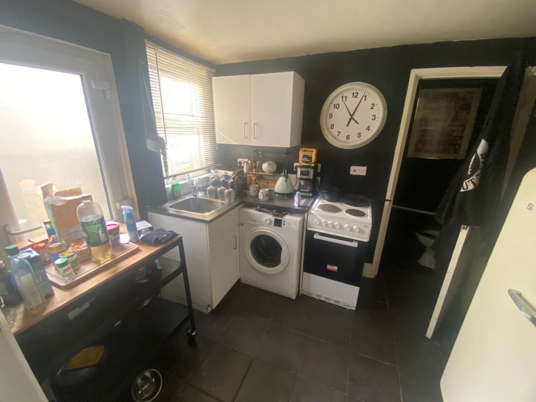 80 Victoria Road, Netherfield, Nottingham, NG4 2HG