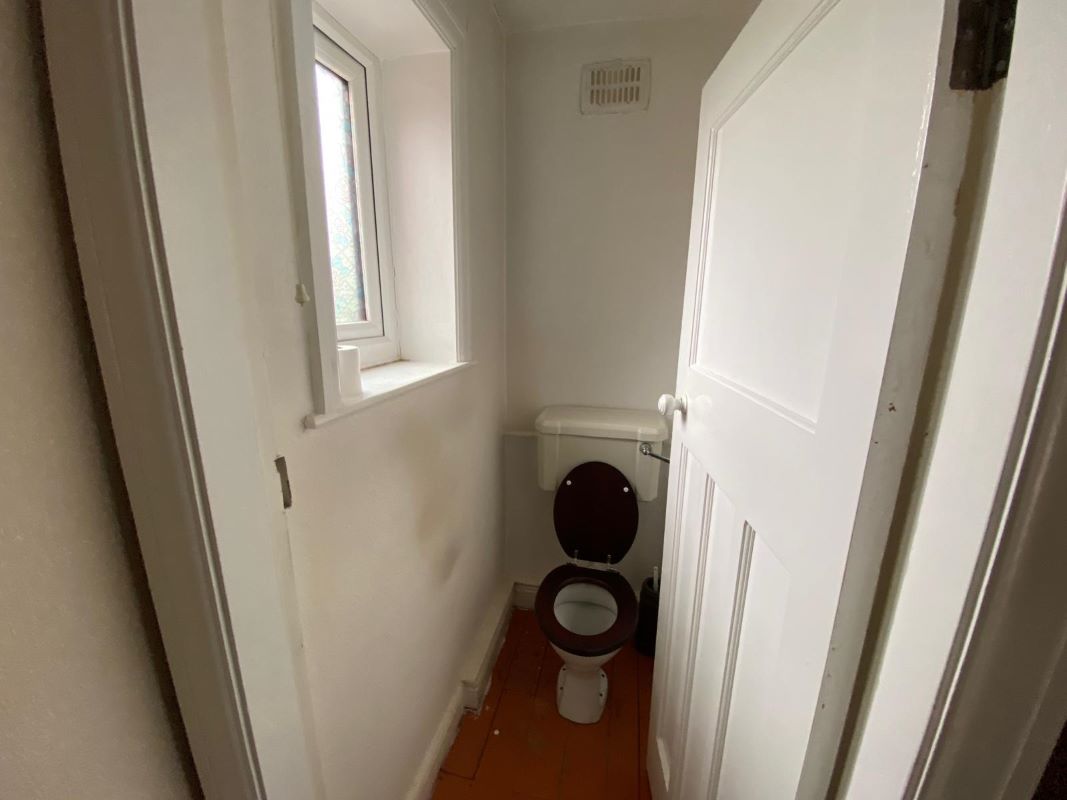 5 Ellesmere Road, Forest Town, Mansfield, NG19 0EG
