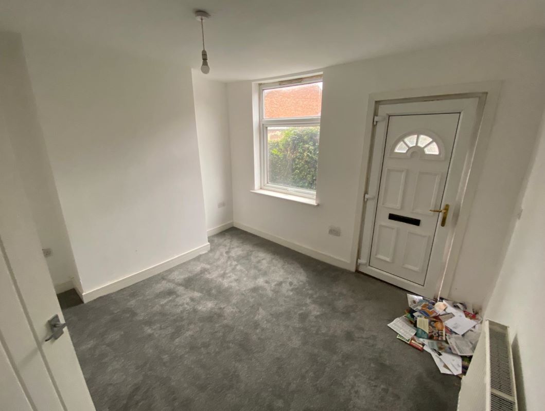 43 Holliers Walk, Hinkley, LE10 1QW