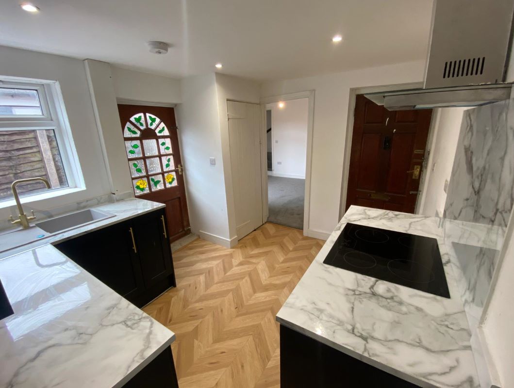 43 Holliers Walk, Hinkley, LE10 1QW