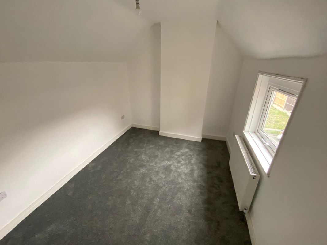 43 Holliers Walk, Hinkley, LE10 1QW