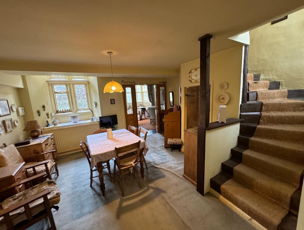 Old Hall Cottage, Old Hall Lane, Whitwell, Worksop, Nottinghamshire, S80 4QX