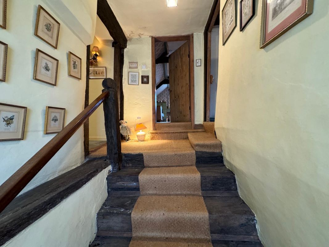 Old Hall Cottage, Old Hall Lane, Whitwell, Worksop, Nottinghamshire, S80 4QX