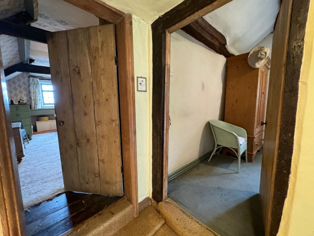 Old Hall Cottage, Old Hall Lane, Whitwell, Worksop, Nottinghamshire, S80 4QX