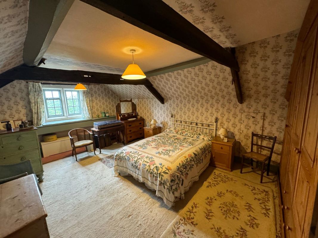Old Hall Cottage, Old Hall Lane, Whitwell, Worksop, Nottinghamshire, S80 4QX
