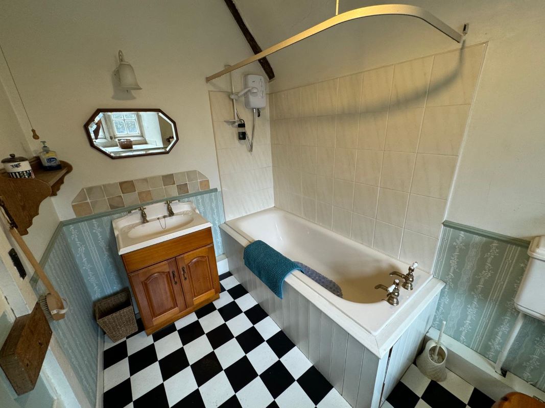 Old Hall Cottage, Old Hall Lane, Whitwell, Worksop, Nottinghamshire, S80 4QX