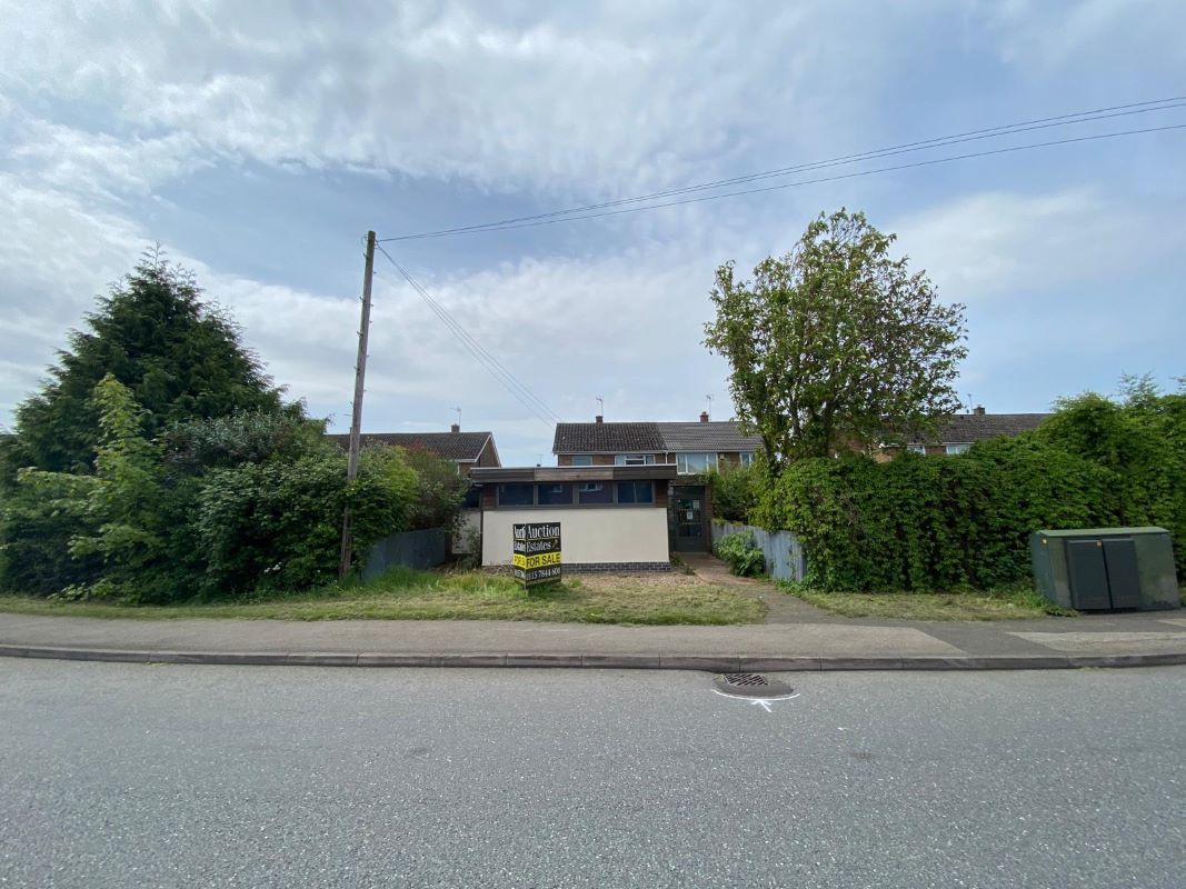 11 Haddon Crescent & 70 Attenborough Lane, Chilwell, Nottingham, NG9 5JW