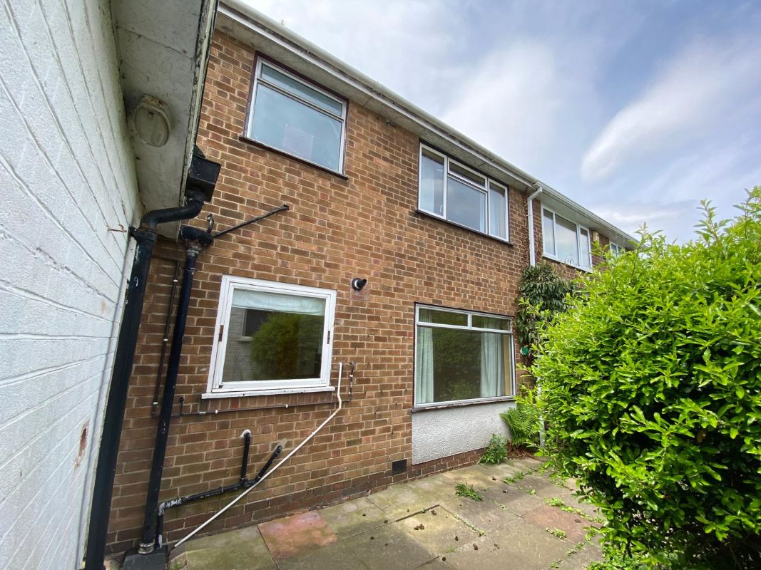 11 Haddon Crescent & 70 Attenborough Lane, Chilwell, Nottingham, NG9 5JW