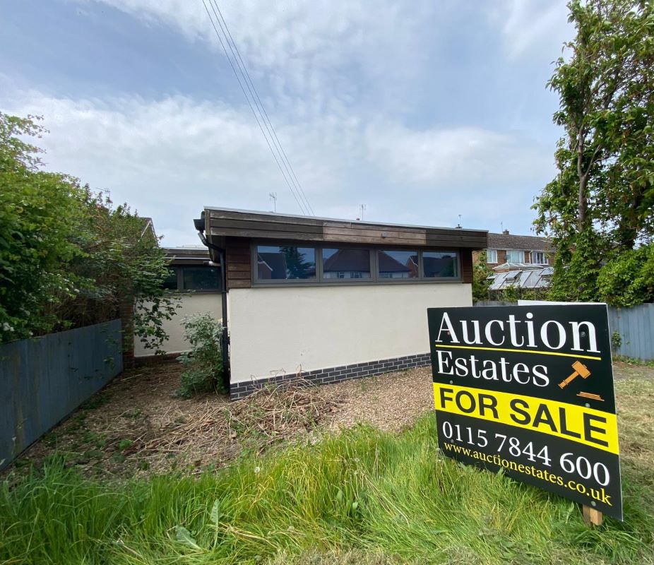 11 Haddon Crescent & 70 Attenborough Lane, Chilwell, Nottingham, NG9 5JW