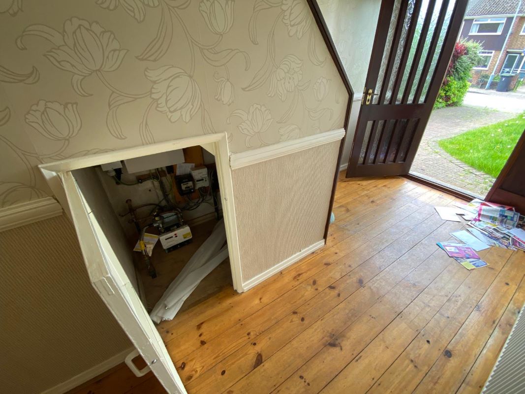 11 Haddon Crescent & 70 Attenborough Lane, Chilwell, Nottingham, NG9 5JW