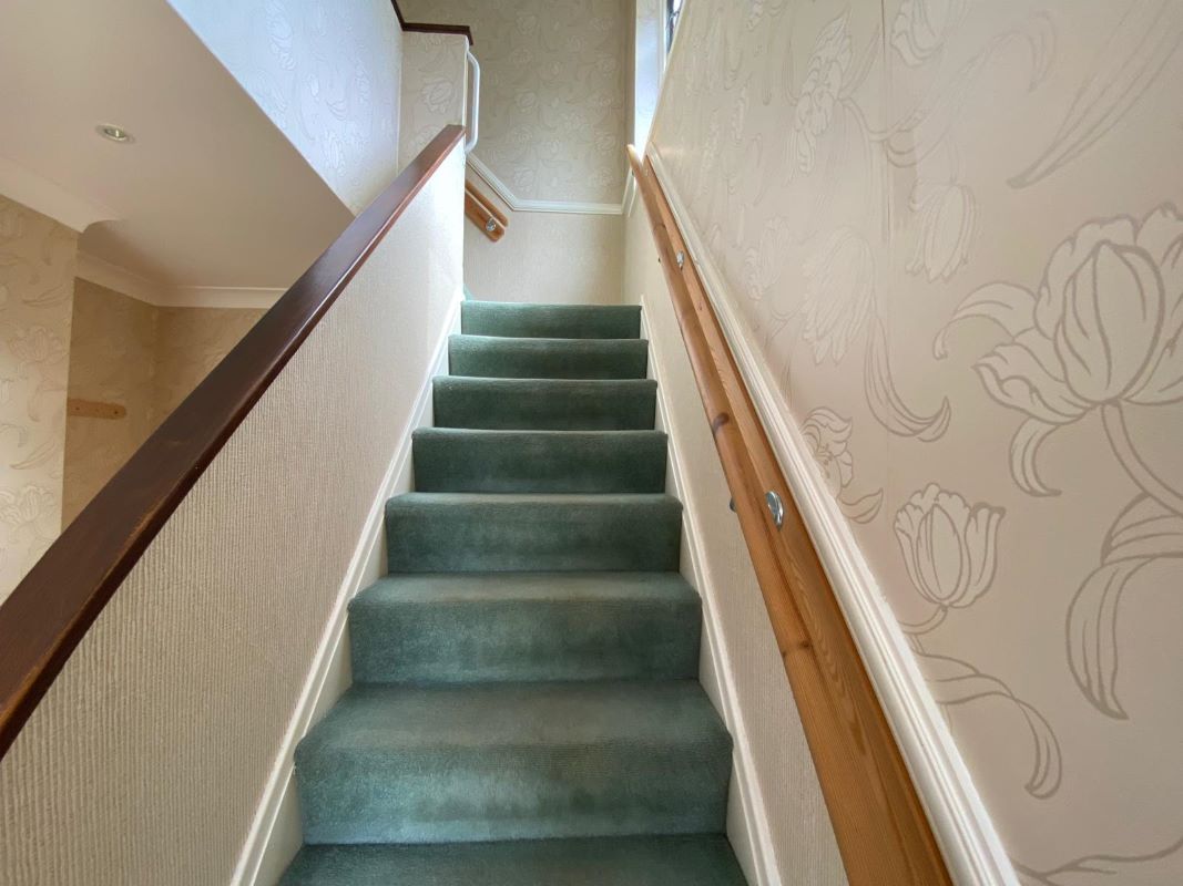 11 Haddon Crescent & 70 Attenborough Lane, Chilwell, Nottingham, NG9 5JW