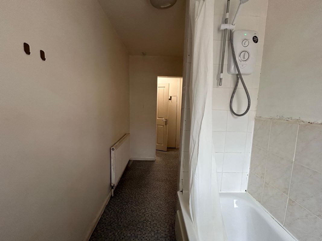 22 Cromwell Street, Nottingham, Nottinghamshire, NG7 4GL