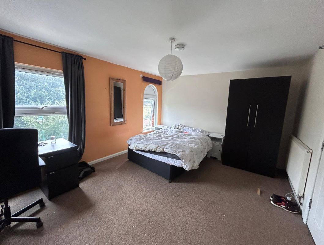 22 Cromwell Street, Nottingham, Nottinghamshire, NG7 4GL