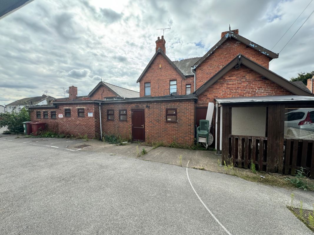 New Middle Club, Welbeck Street, Whitwell, Worksop, S80 4TQ