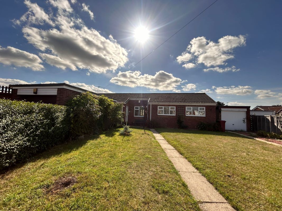 23 Blackthorn Close, Scunthorpe, South Humberside, DN15 8UT
