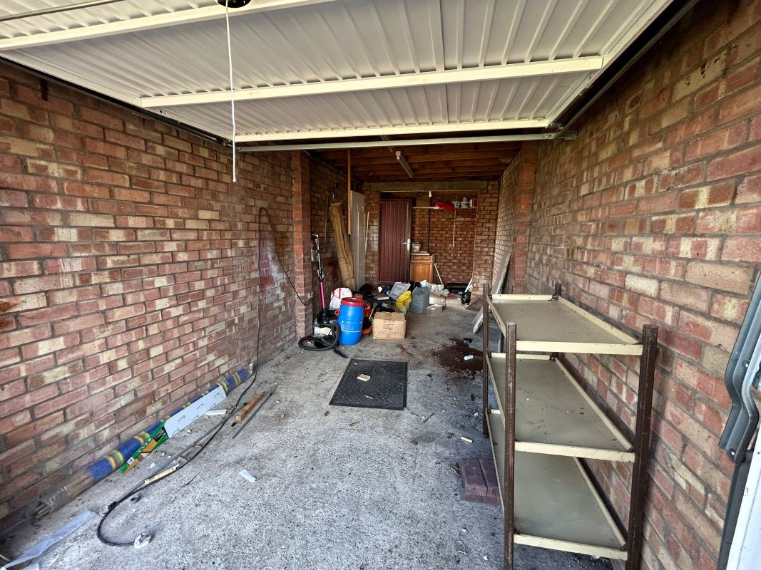 23 Blackthorn Close, Scunthorpe, South Humberside, DN15 8UT