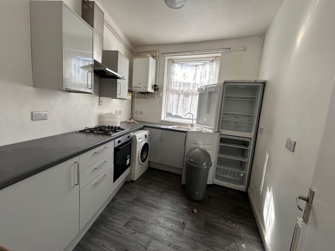 3 Radford Road, Nottingham, NG7 5DQ