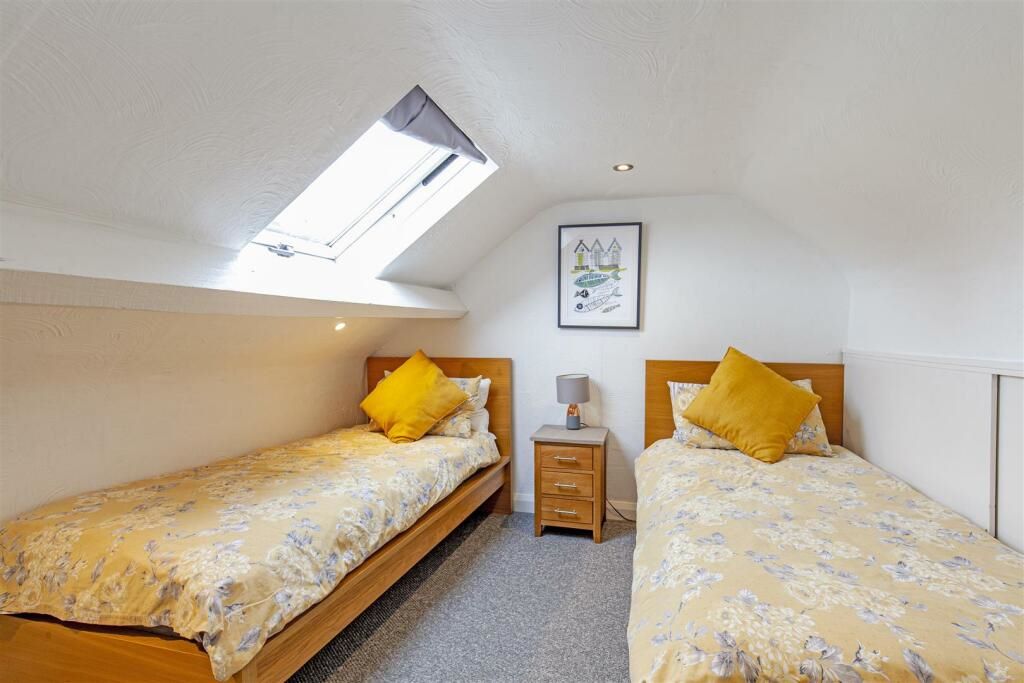 Greystones Cottage, High Street, Stoney Middleton, Derbyshire, S32 4TL