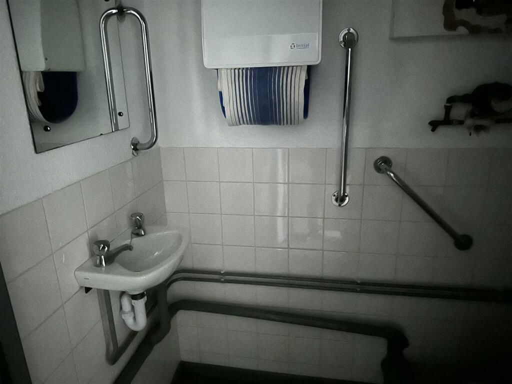 24-26 Albert Street, Mansfield, Nottinghamshire, NG18 1EB