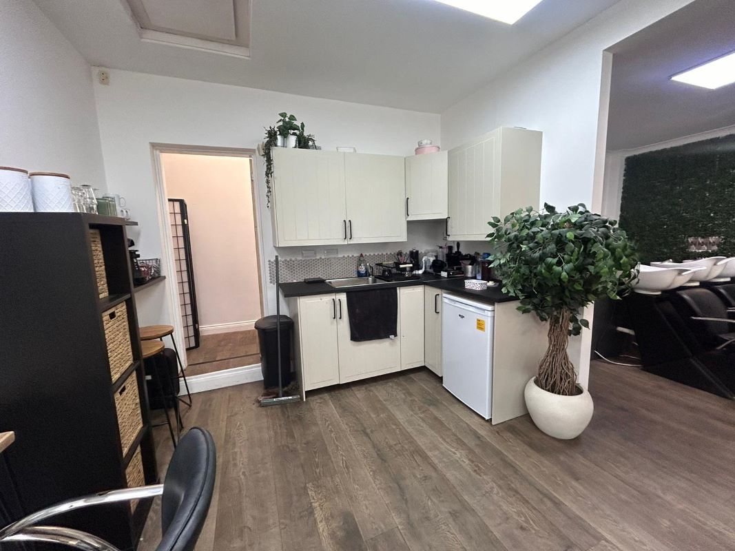 24-26 Albert Street, Mansfield, Nottinghamshire, NG18 1EB