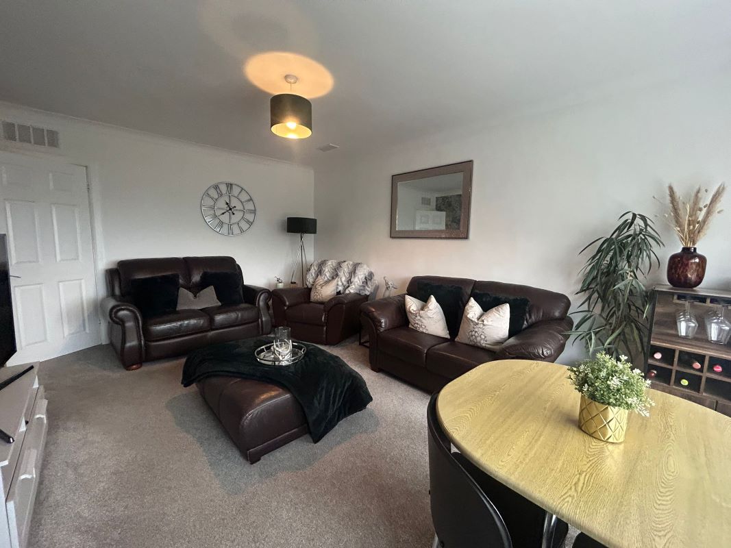 30 Belvoir Lodge, Carlton, Nottingham, NG4 1DU