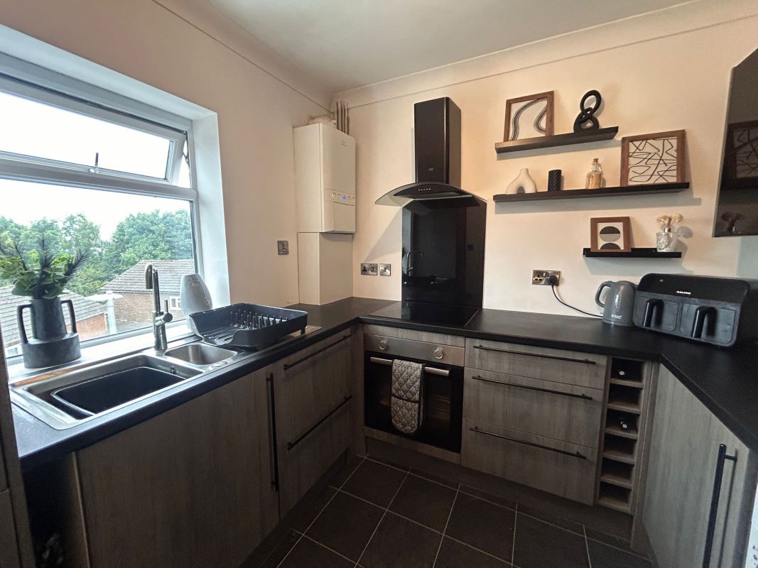 30 Belvoir Lodge, Carlton, Nottingham, NG4 1DU