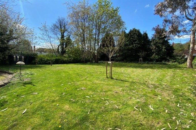Lenton Abbey, Derby Road, Nottingham, NG9 2SN